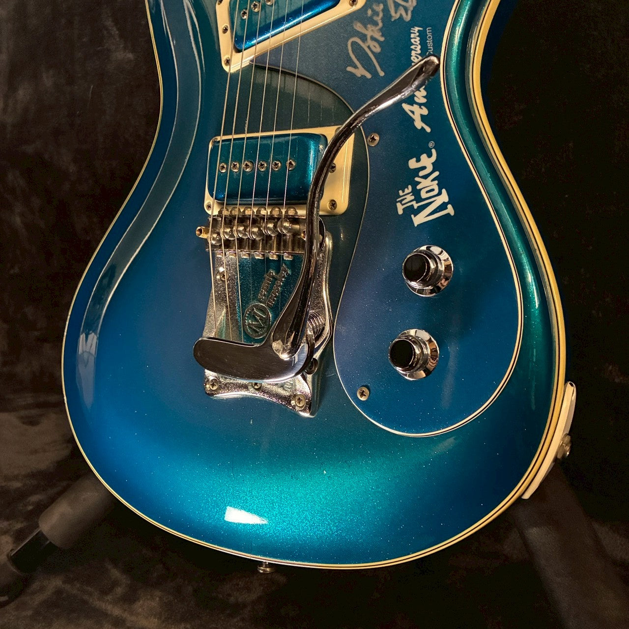 Mosrite The Nokie Edwards 30th Anniversary 【4.07㎏】