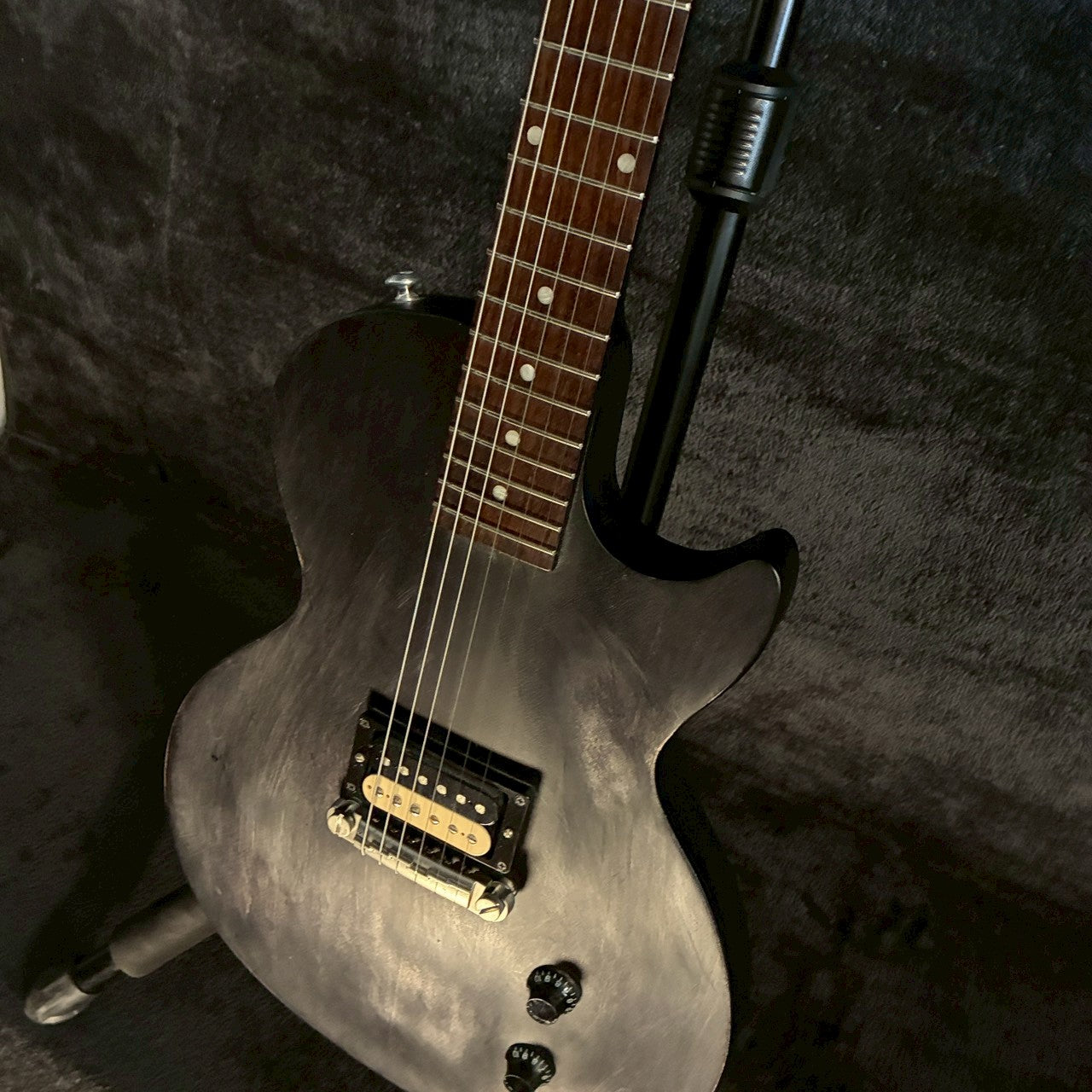Gibson Les Paul CM Black【3.44kg】