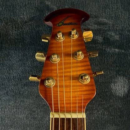 Ovation Celebrity Deluxe CC257 Sun Burst 1994年製 【2.41㎏】