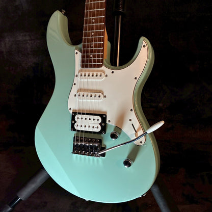 YAMAHA PACIFICA112V Sonic Blue【3.48㎏】