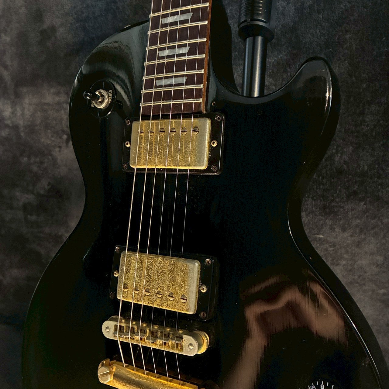 Gibson Les Paul Studio Ebony Gold 2000年製 【3.79㎏】