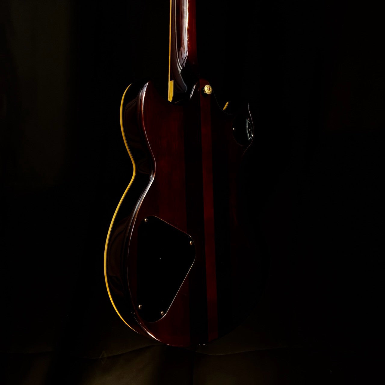 YAMAHA SG2000 Sunburst【4.94kg】