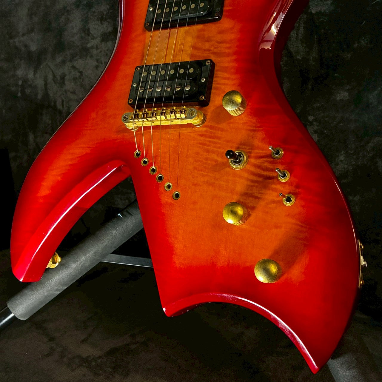 B.C.Rich bich JE-800 Japan Edition Cherry Burst 韓国製【3.11㎏】