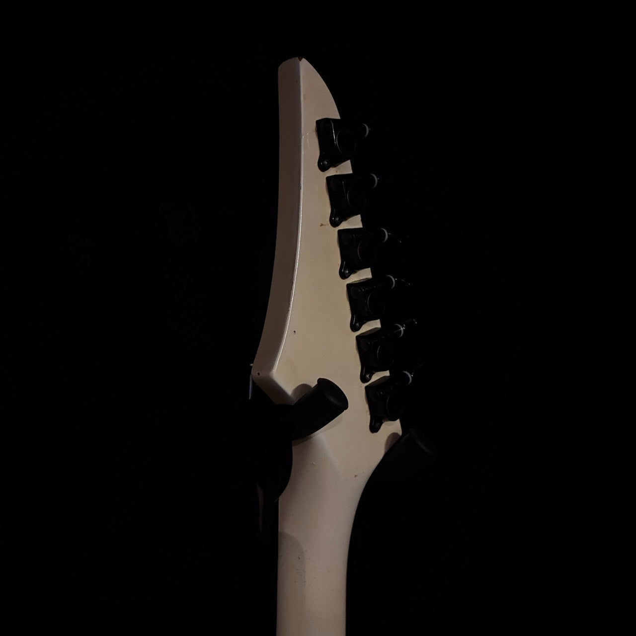 Aria Pro II Hellion Series 45-2 Ivory 【3.69㎏】