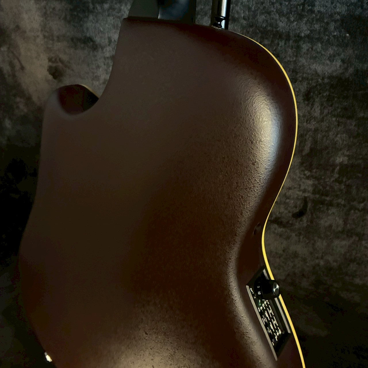 Ovation Pinnacle Series 3862 Sunburst【2.26kg】