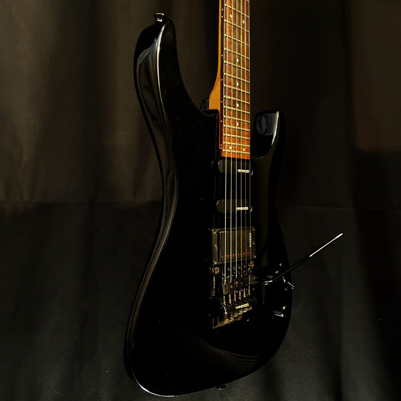 FERNANDES FR Shadow PU / 3.65kg【下取りで最大15%OFF】【甲府店】