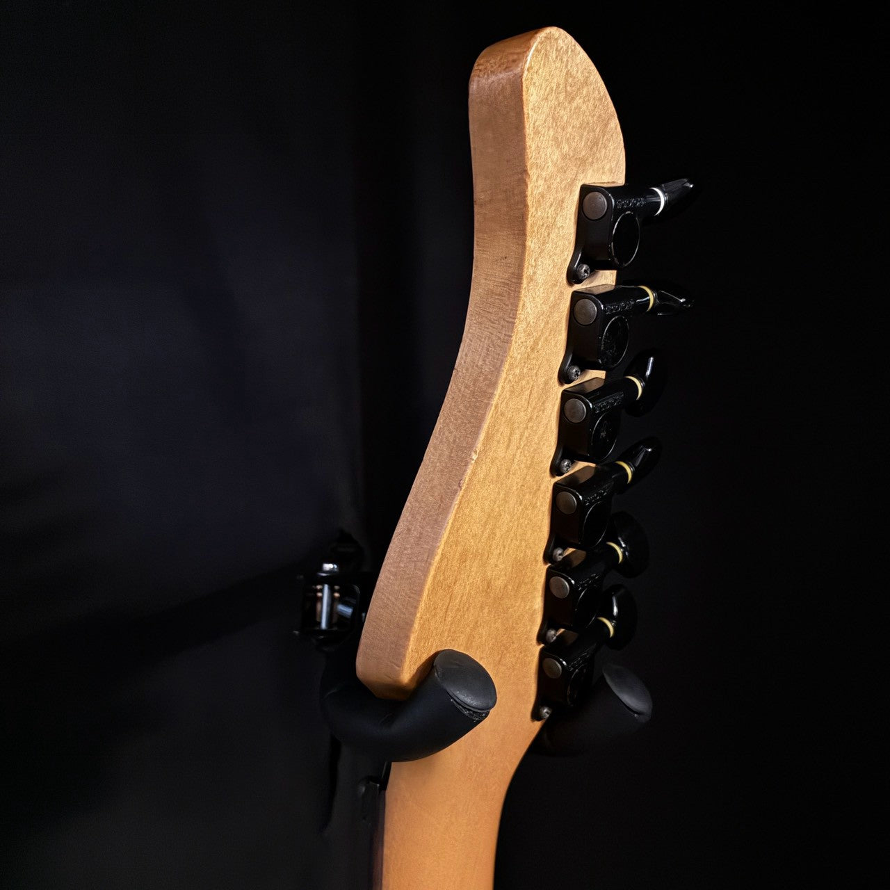 FERNANDES FR Shadow PU / 3.65kg【下取りで最大15%OFF】【甲府店】