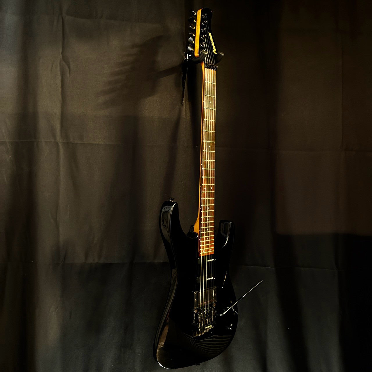 FERNANDES FR Shadow PU / 3.65kg【下取りで最大15%OFF】【甲府店】