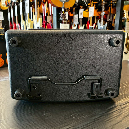 Roland AC-33 【USED】