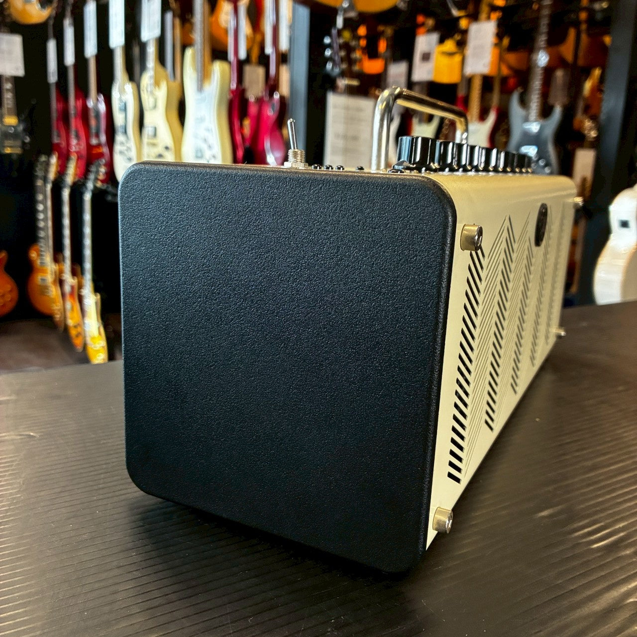 YAMAHA THR10 【USED】【スイッチ落ち1か所あり】