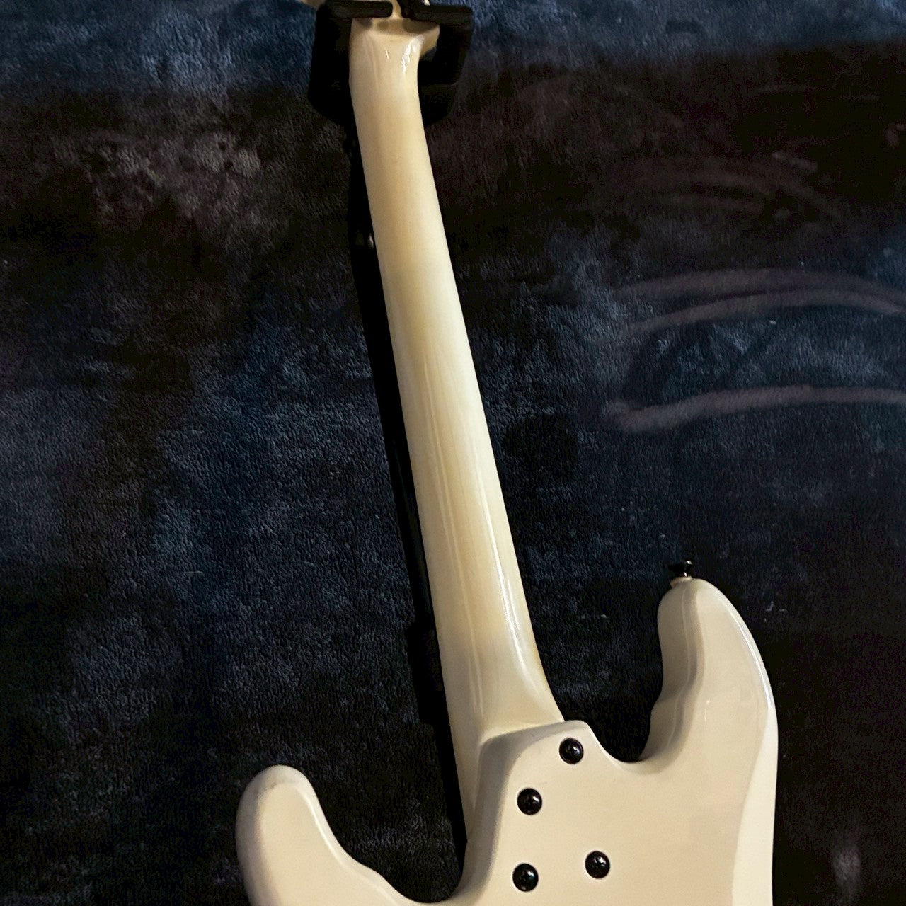 Aria Pro II Hellion Series 45-2 Ivory 【3.69㎏】