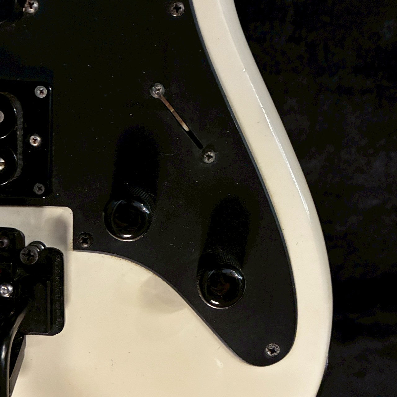 Aria Pro II Hellion Series 45-2 Ivory 【3.69㎏】