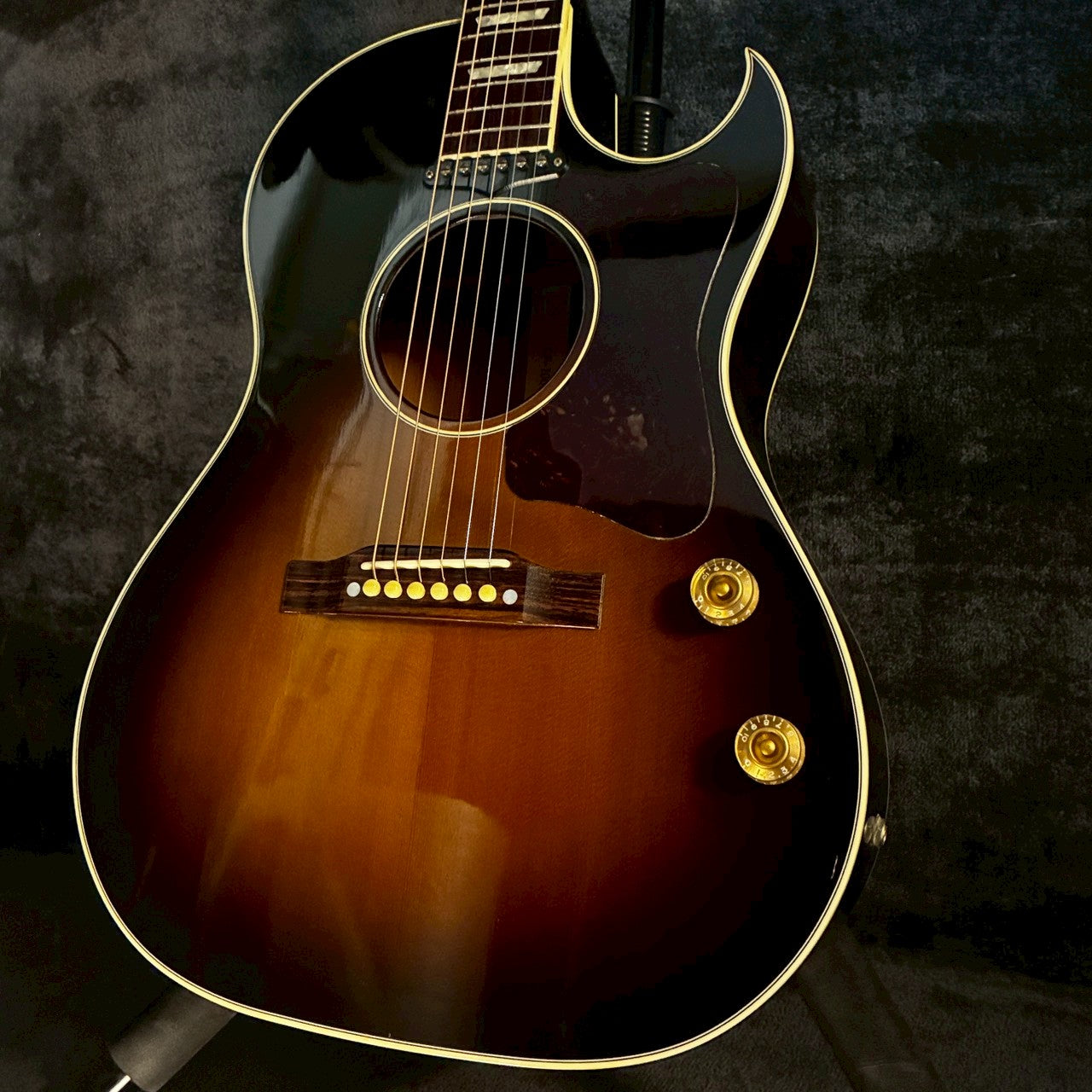 Gibson Custom Shop CF-100E 2006年製【1.85kg】