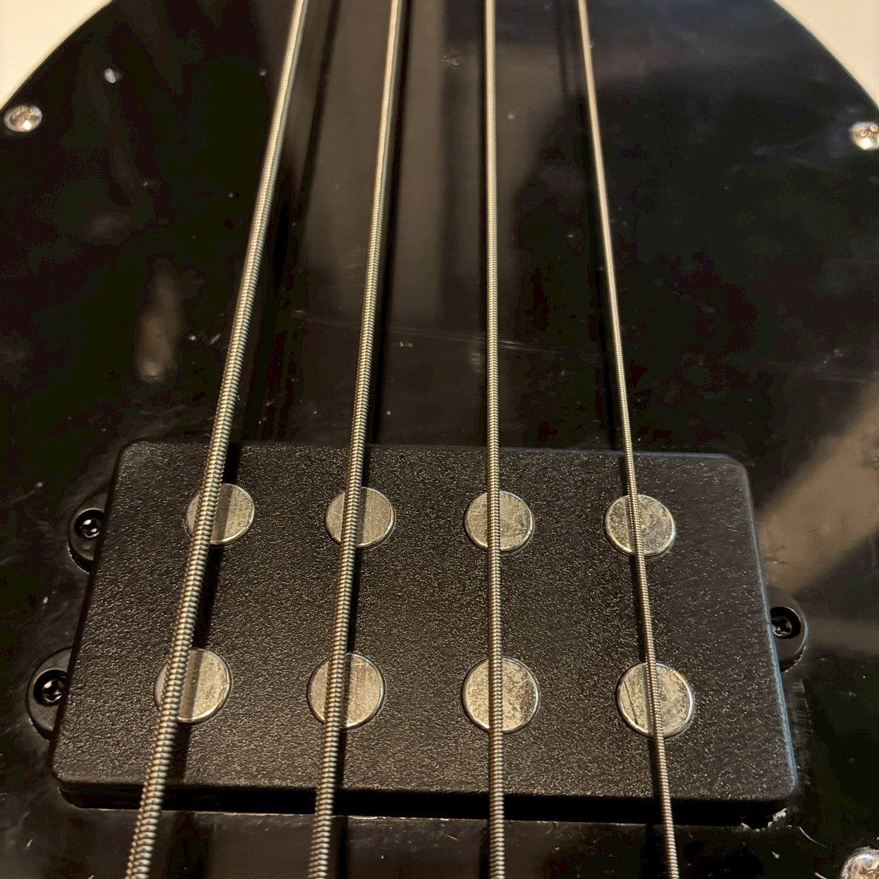 Sterling by MUSICMAN S.U.B Ray4　【USED】【4.01kg】