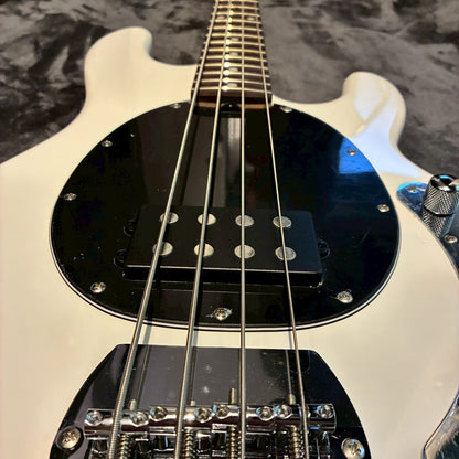 Sterling by MUSICMAN S.U.B Ray4　【USED】【4.01kg】