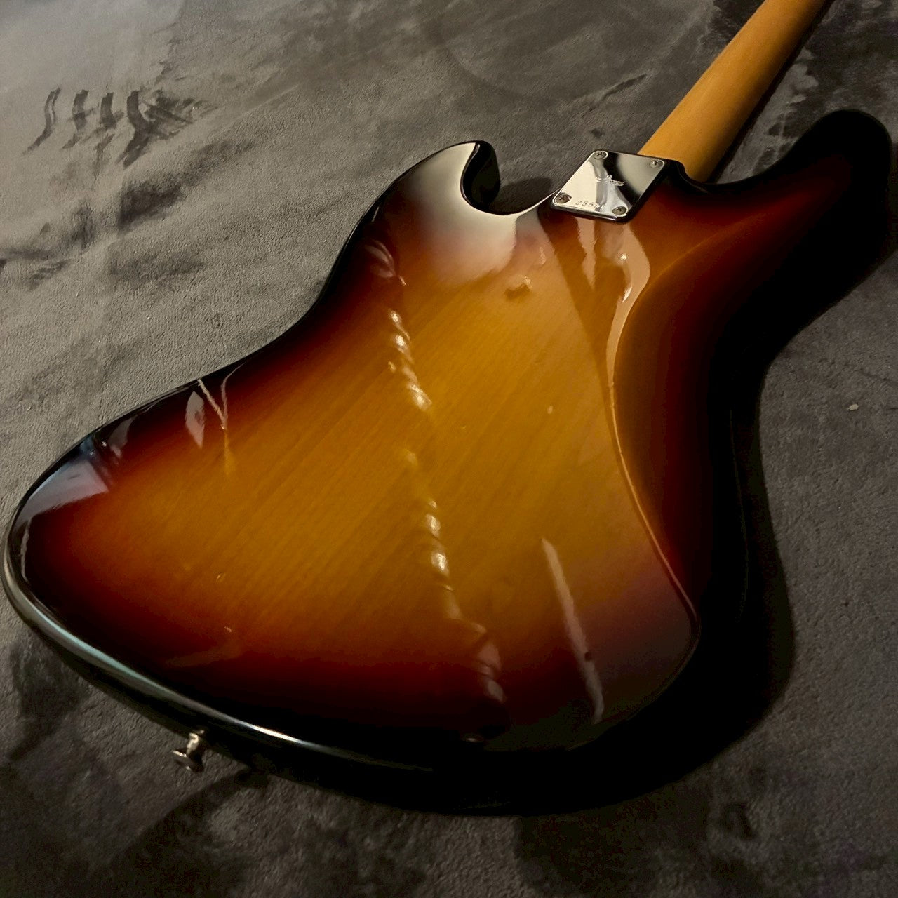 Moon JB-4 フレットレス 【USED】【4.2㎏】