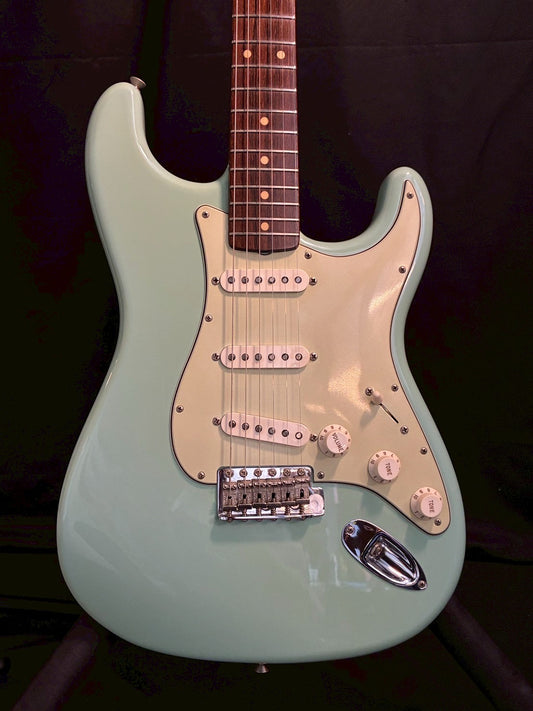 FenderUSA/custom shop	60 Stratcaster nos 2005年製