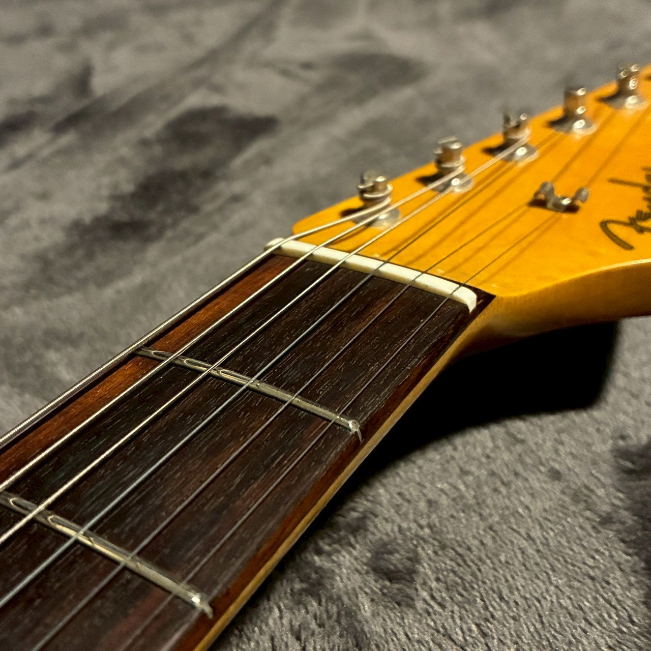 Fender Japan ST-62 3Tone Sunburst Oシリアル 97-00年製 【3.5kg】【USED】