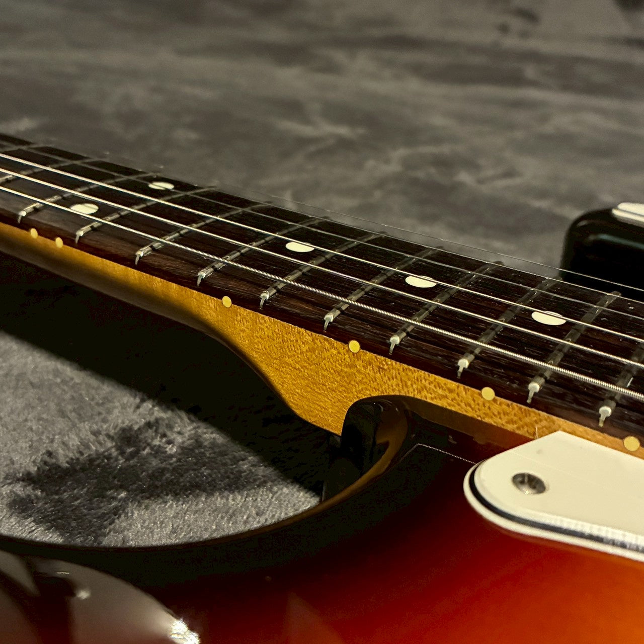 Fender Japan ST-62 3Tone Sunburst Oシリアル 97-00年製 【3.5kg】【USED】