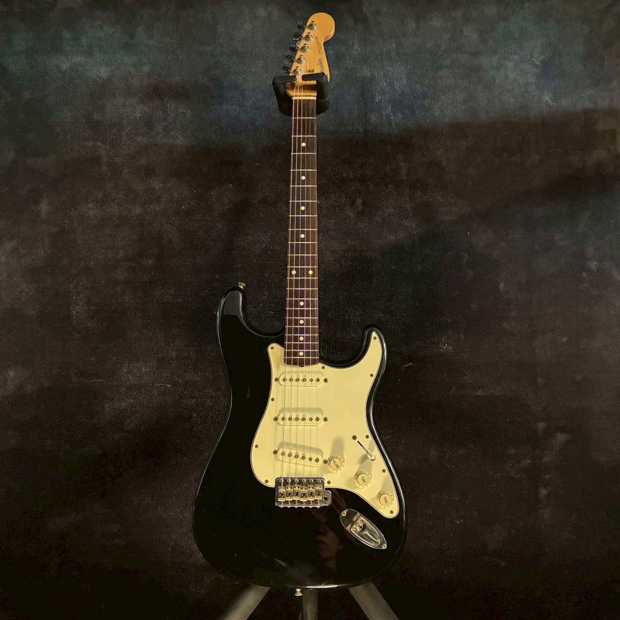 Fender Japan  ST36 Black 【3.36kg】