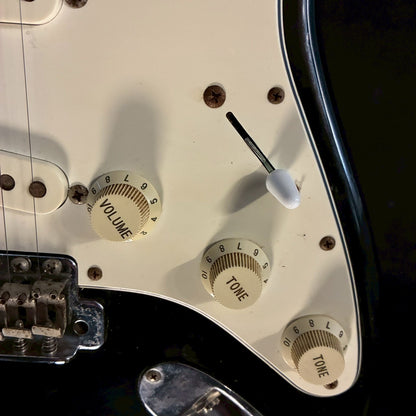 Fender Japan  ST36 Black 【3.36kg】