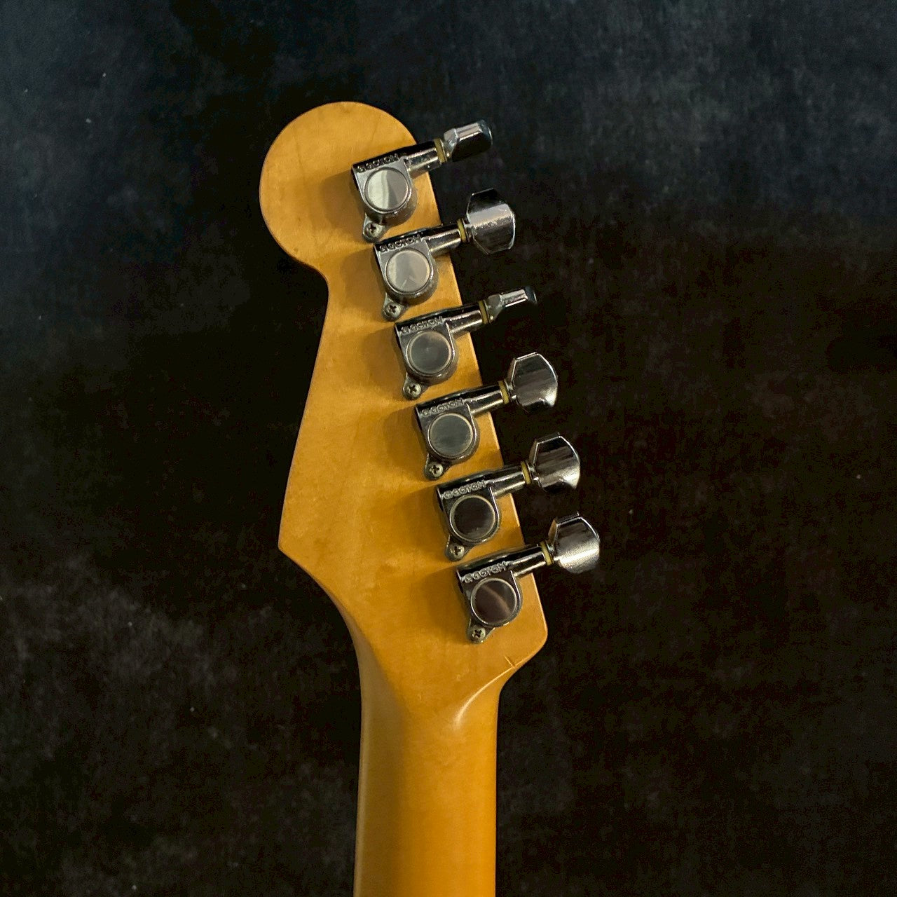 Fender Japan  ST36 Black 【3.36kg】