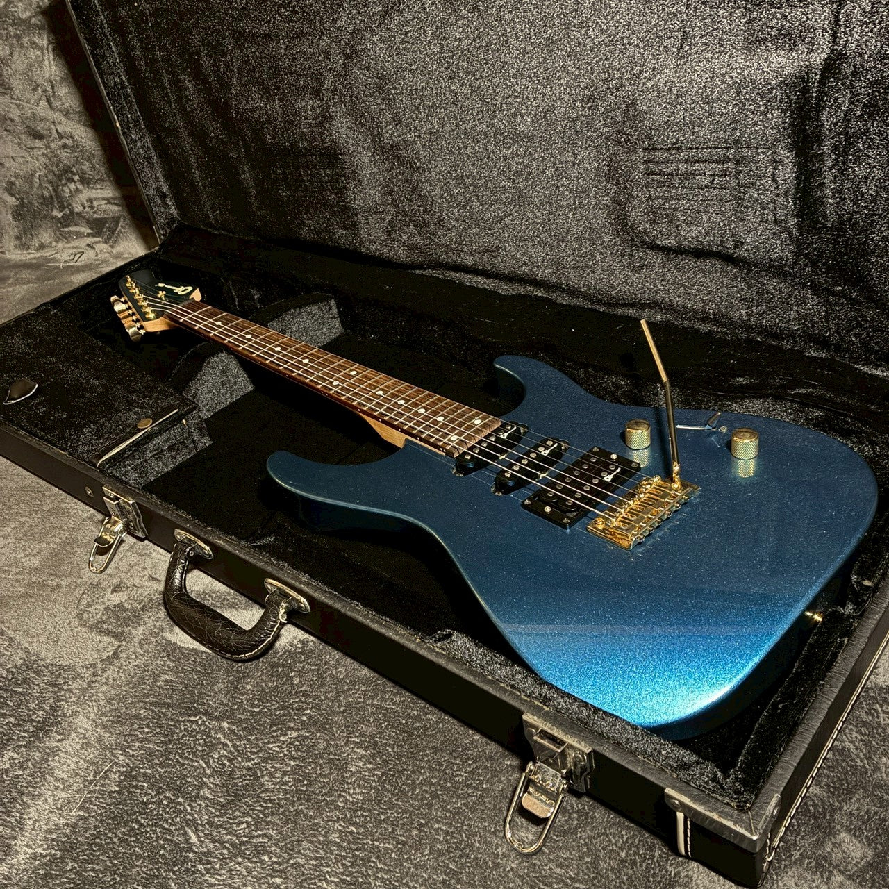 Charvel SD 2005 Made in Japan Metallic Blue 【3.3kg】【USED】