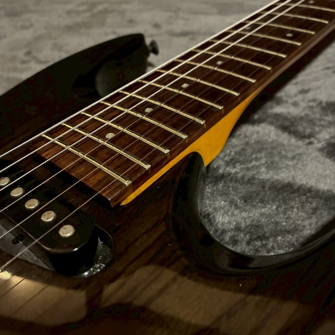 Aria Pro II Magna Series Ash see-through Brown 【3.8kg】【USED】