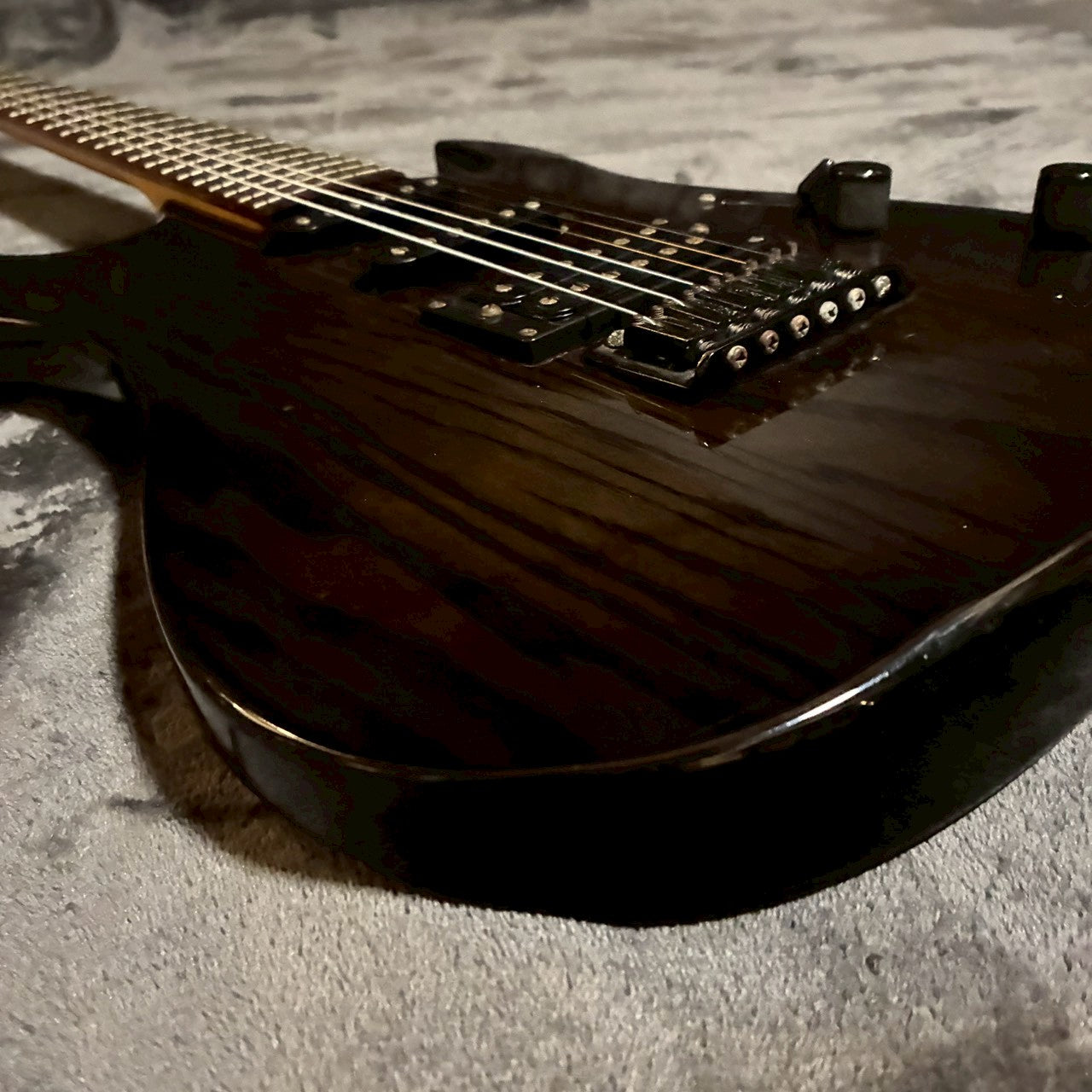 Aria Pro II Magna Series Ash see-through Brown 【3.8kg】【USED】