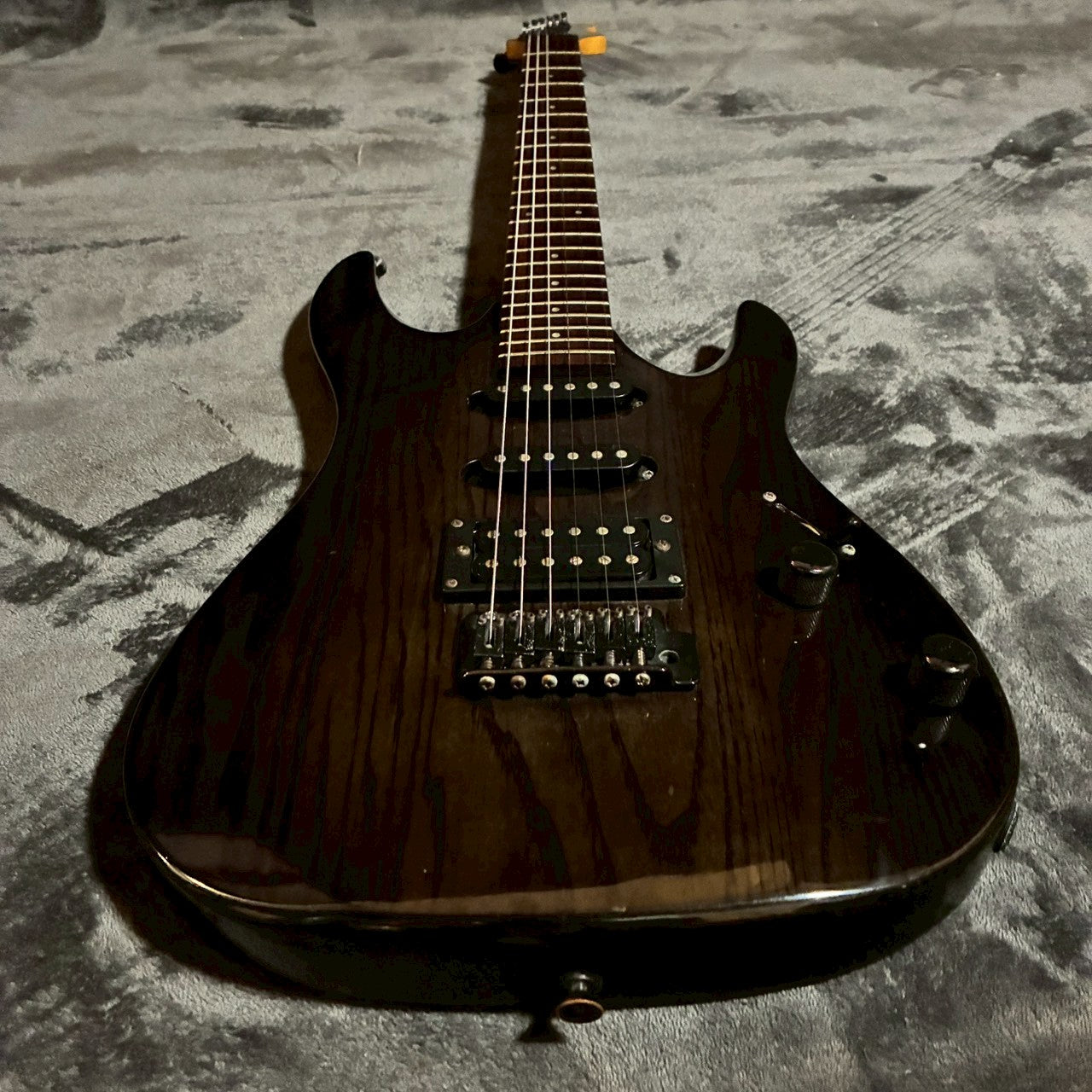 Aria Pro II Magna Series Ash see-through Brown 【3.8kg】【USED】