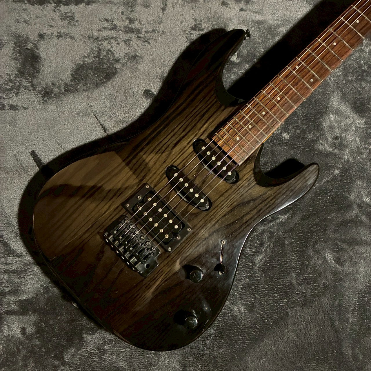 Aria Pro II Magna Series Ash see-through Brown 【3.8kg】【USED】