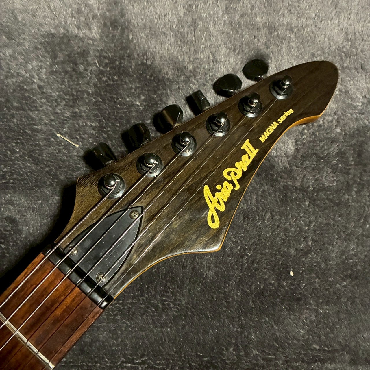 Aria Pro II Magna Series Ash see-through Brown 【3.8kg】【USED】