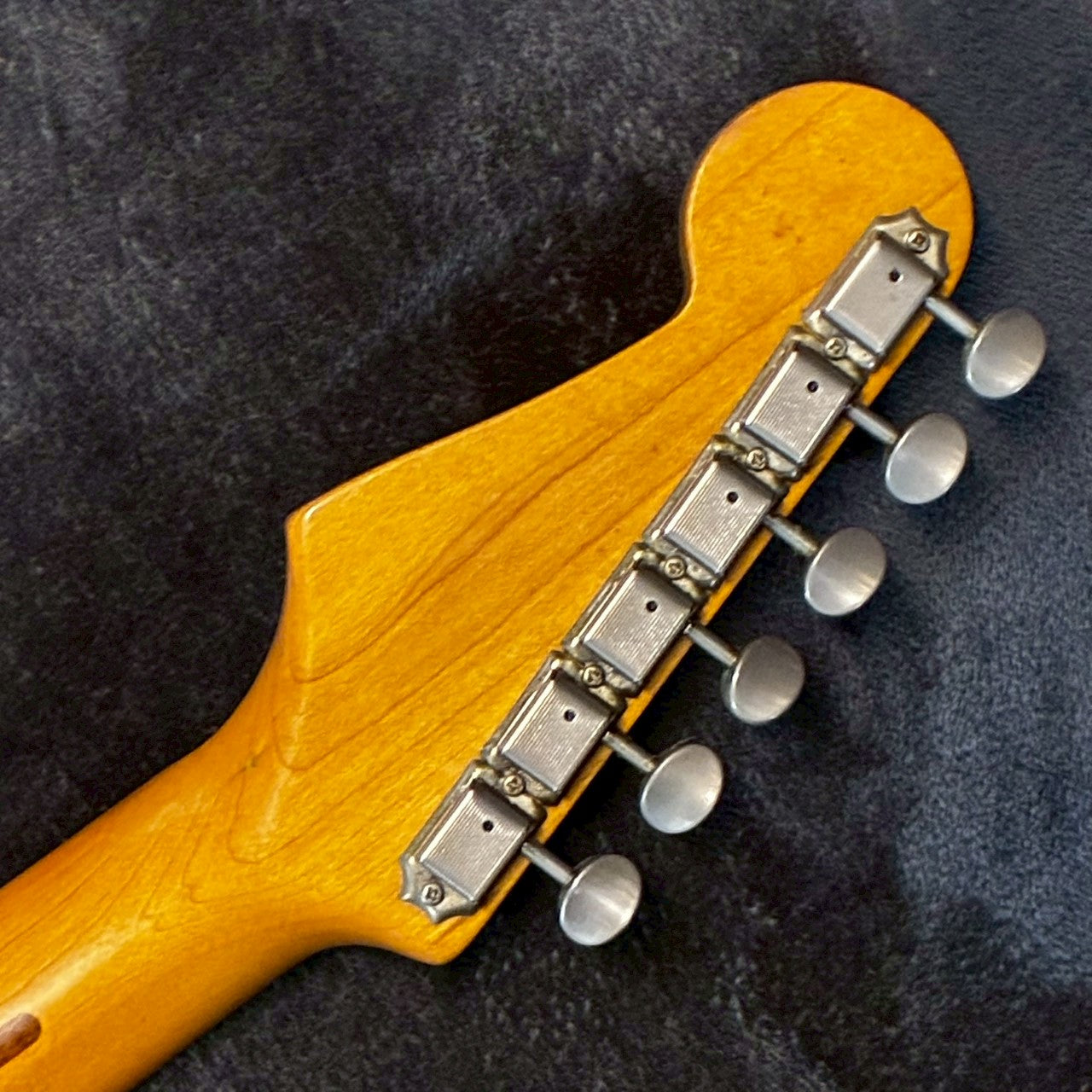 Fender Japan ST57-70 Fシリアル 1986-1987製【USED】3.5㎏