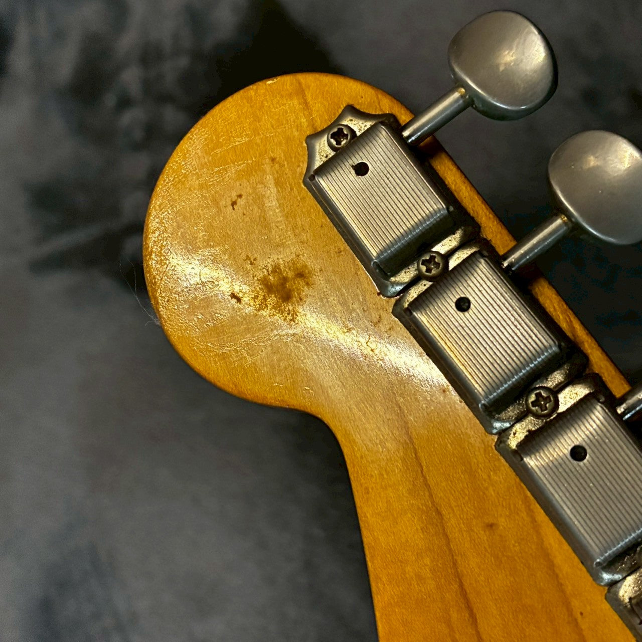 Fender Japan ST57-70 Fシリアル 1986-1987製【USED】3.5㎏