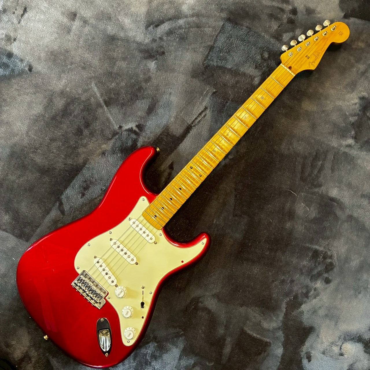 Fender Japan ST57-70 Fシリアル 1986-1987製【USED】3.5㎏