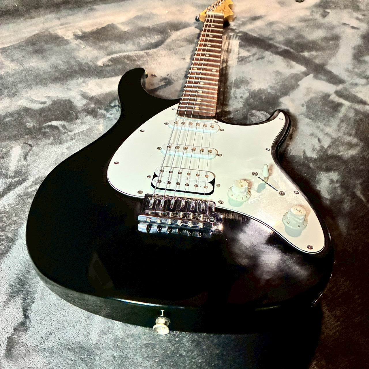 Peavey	RAPTOR EXP Black 【USED】