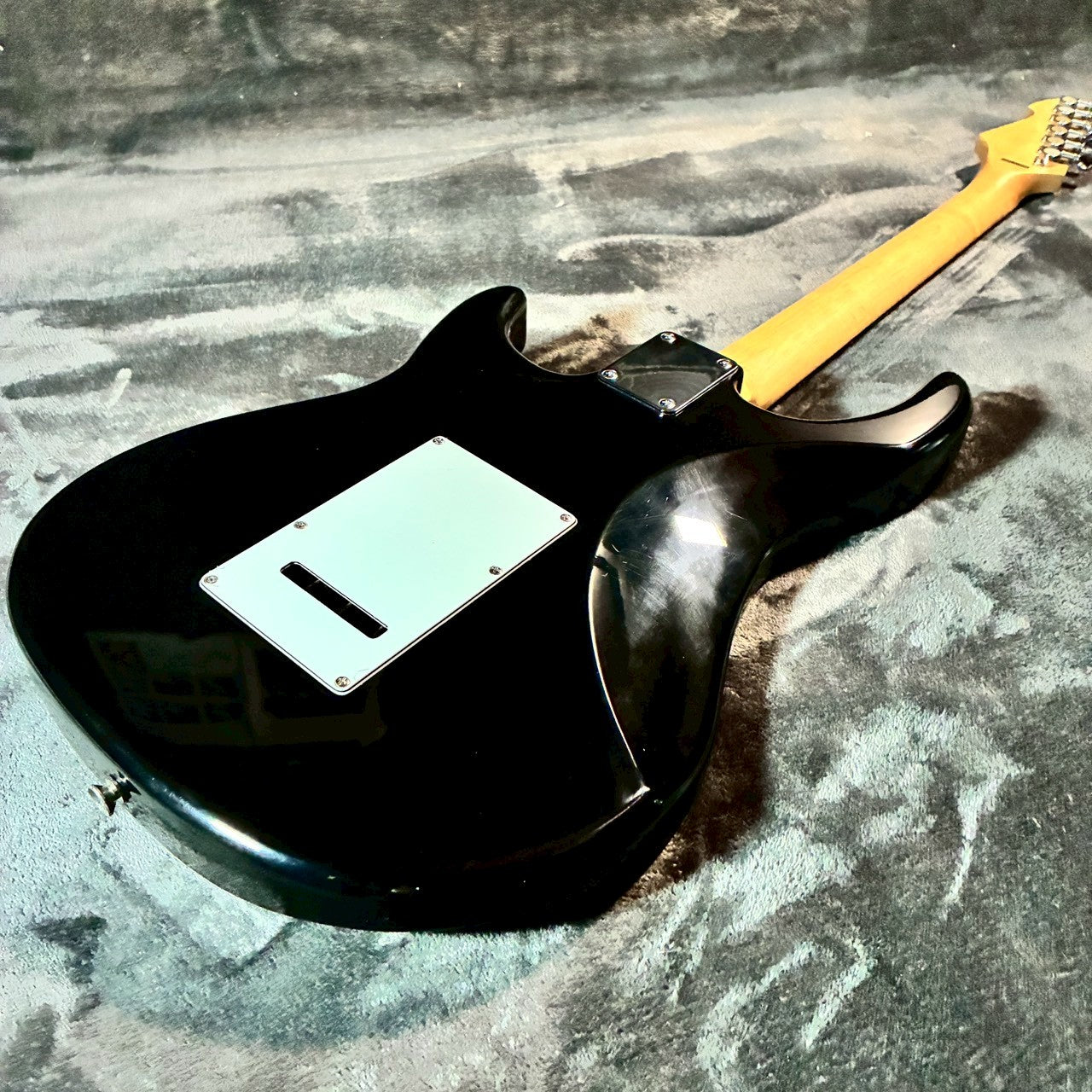 Peavey	RAPTOR EXP Black 【USED】