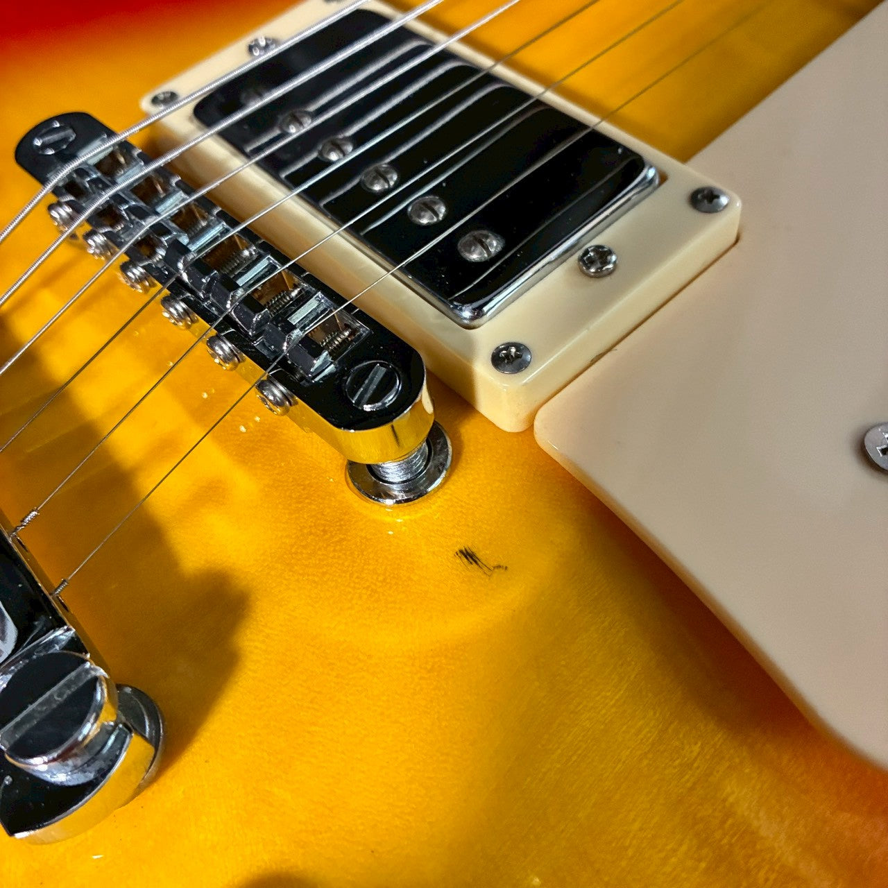 Playtech LP-400  Les Paul Type 【3.65kg】【USED】