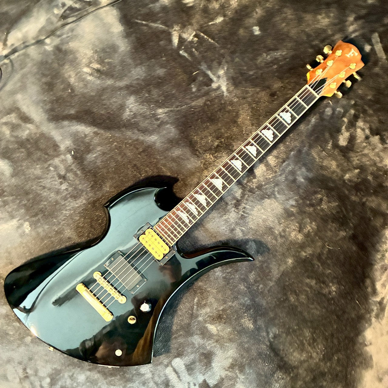 FERNANDES MG-80X Black 【USED】【3.0kg】 – ヤマナシ楽器