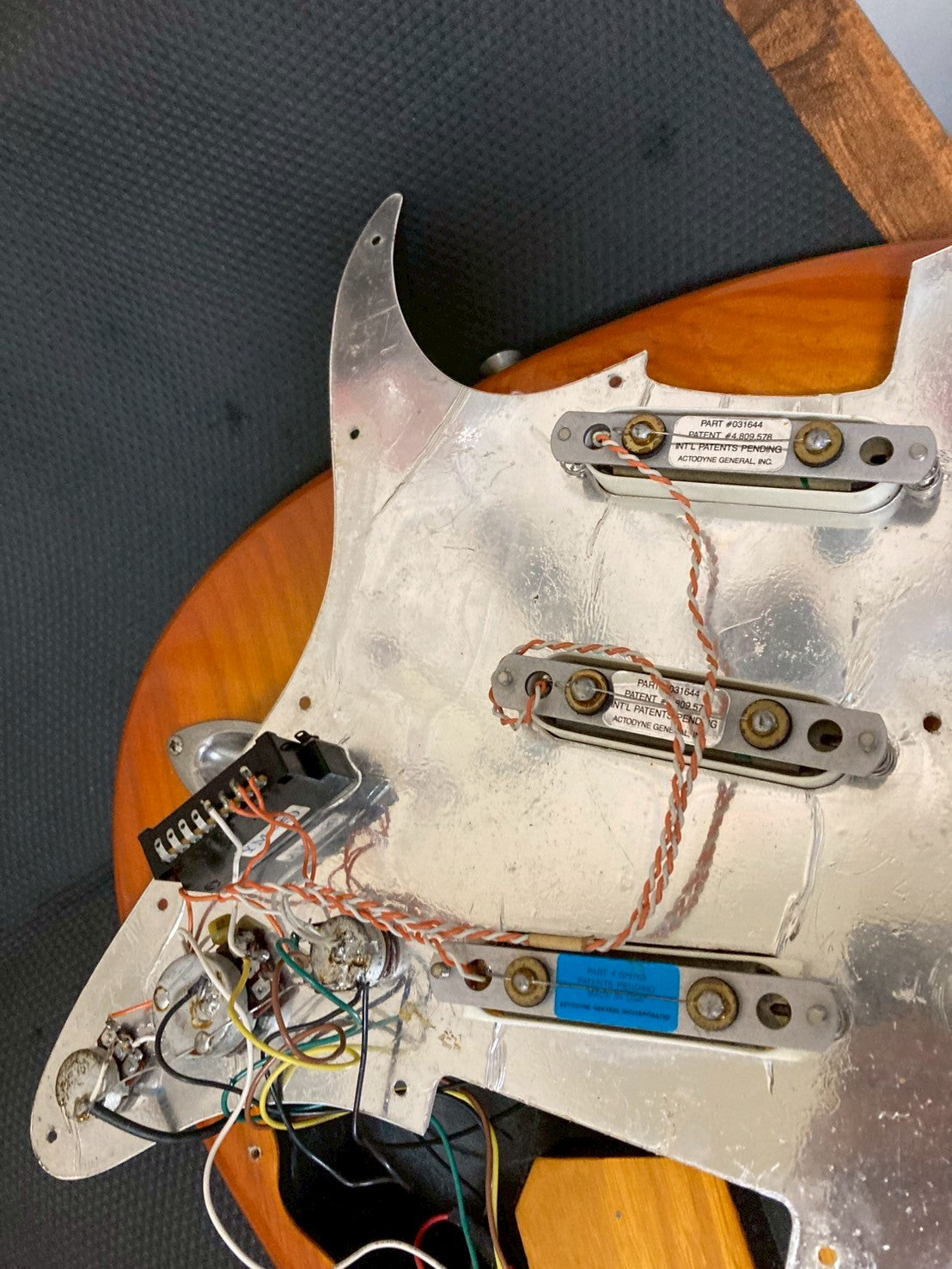 Fender Japan STR-85 LS 【89~90年製】