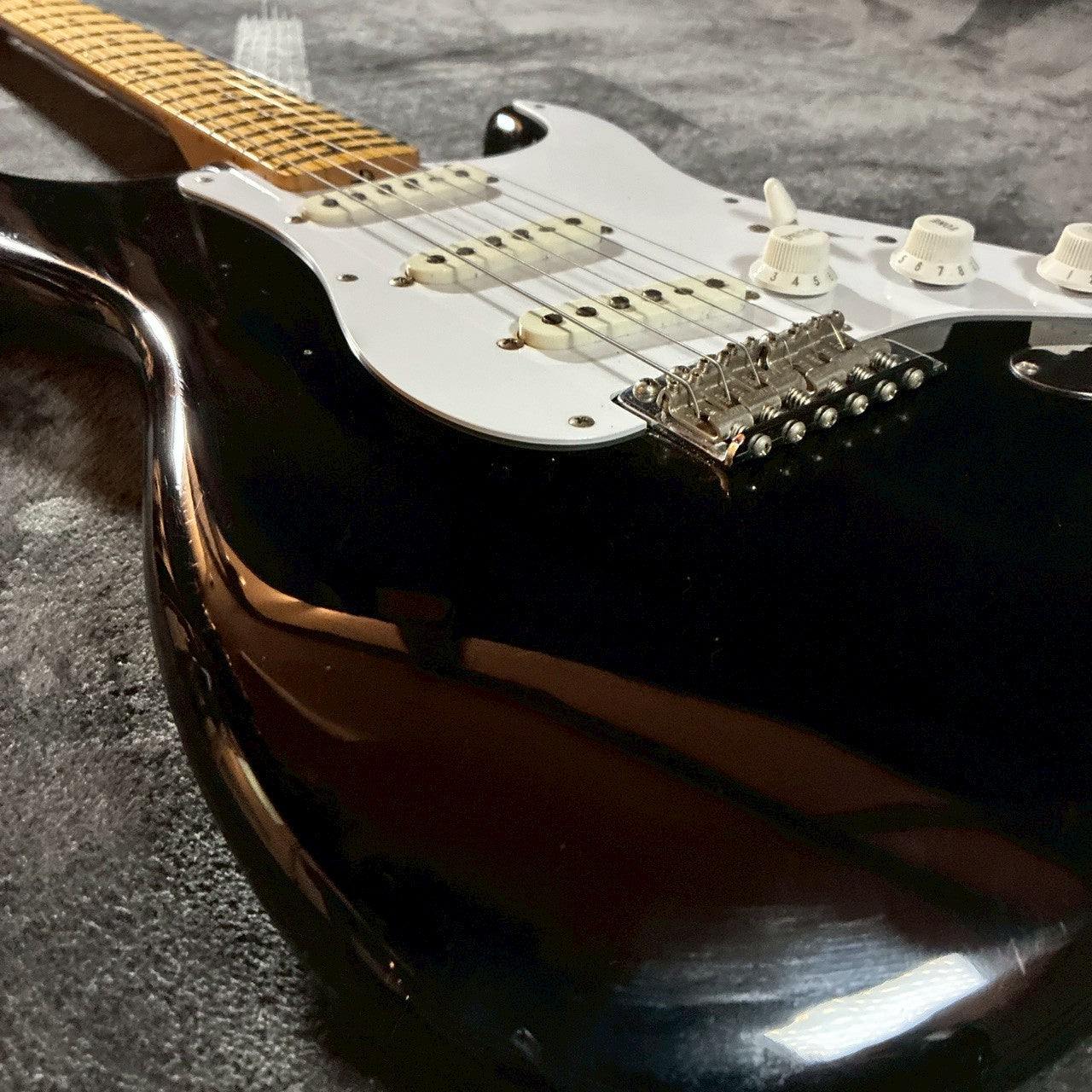 Fender Japan ST-57 (ネックEシリアル) 【USED】【約3.27kg】