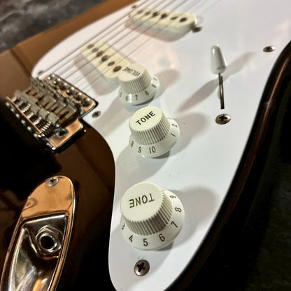 Fender Japan ST-57 (ネックEシリアル) 【USED】【約3.27kg】