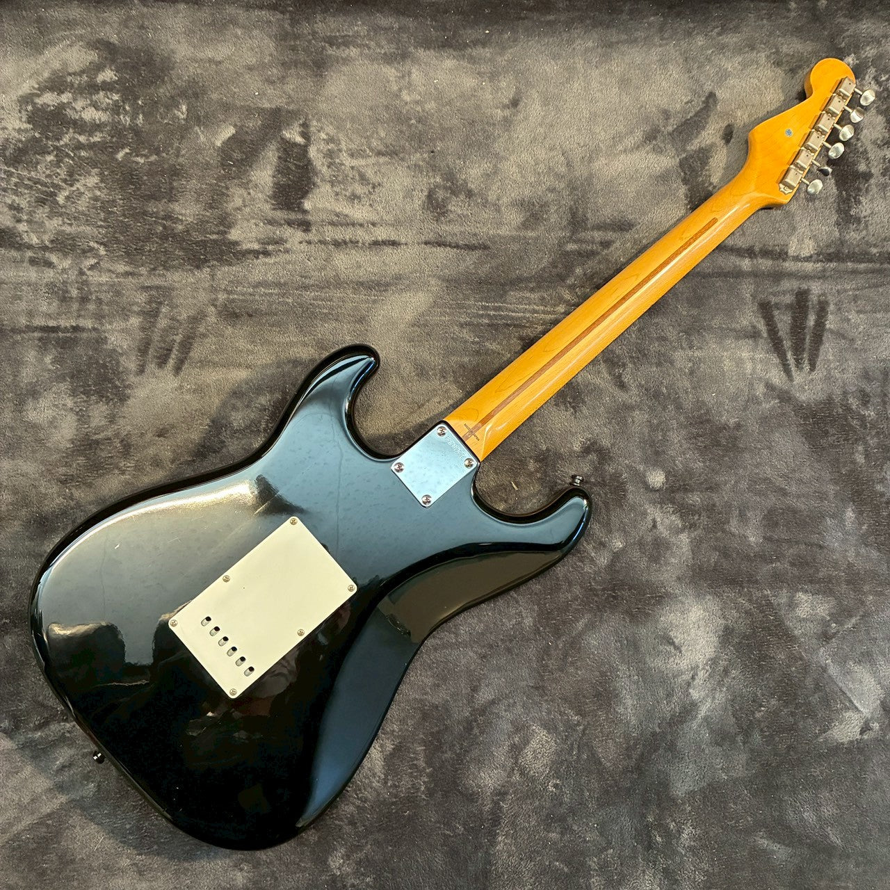 Fender Japan ST-57 (ネックEシリアル) 【USED】【約3.27kg】
