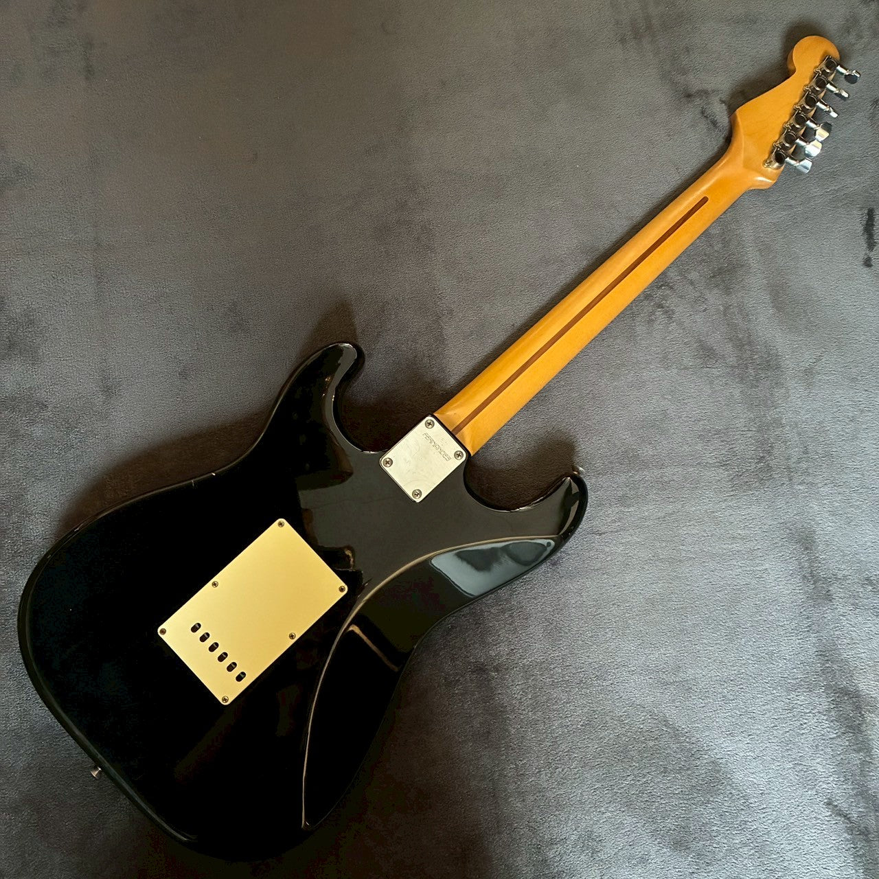 FERNANDES RST-50 87年製 【USED】【3.3㎏】