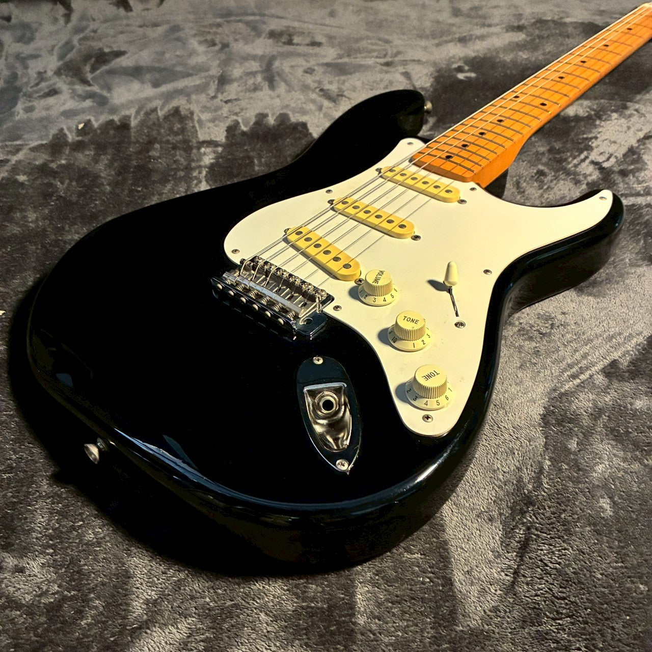 FERNANDES THE REVAIVAL ST-503 Black【3.3kg】【USED】