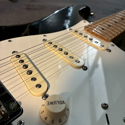 Fender USA American Standard Stratocaster 2014年製 【USED】【3.66kg】