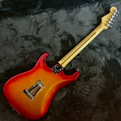 Fender USA American Deluxe Stratocaster HSS  2013年製 【USED】【3.68kg】