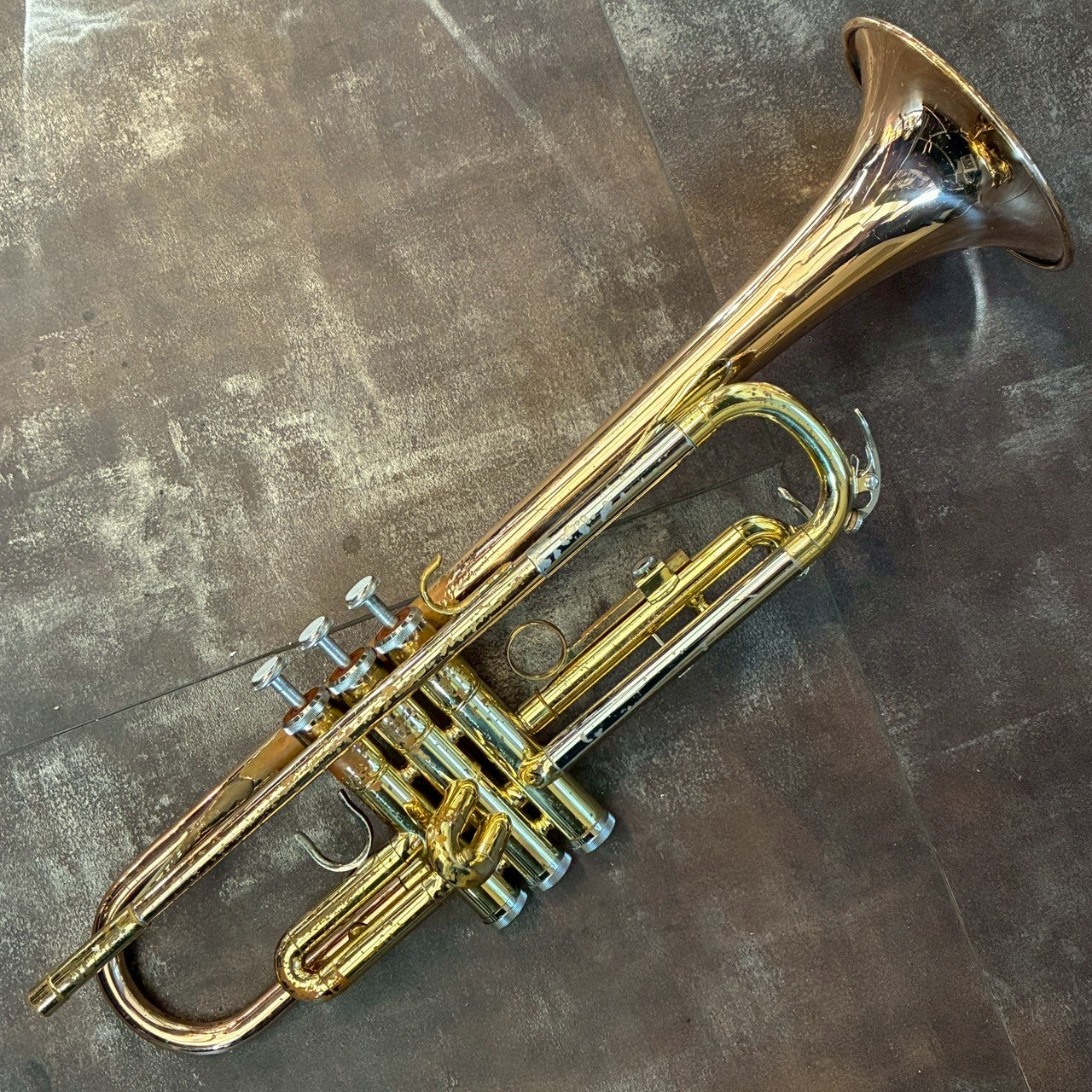 YAMAHA YTR-3320 赤ベル