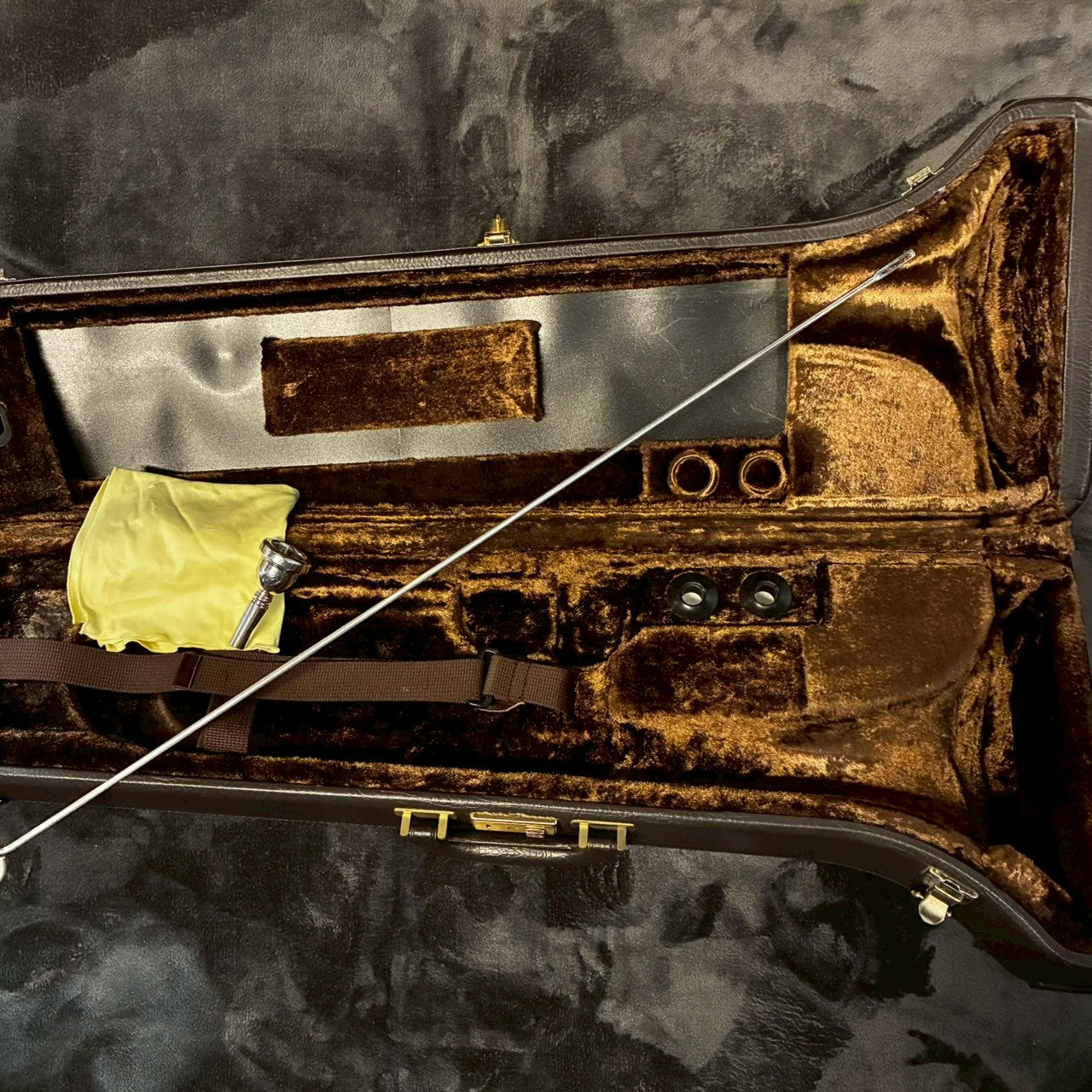 V.bach　Stradivarius42BGB　テナーバストロンボーン ライトウェイトスライド