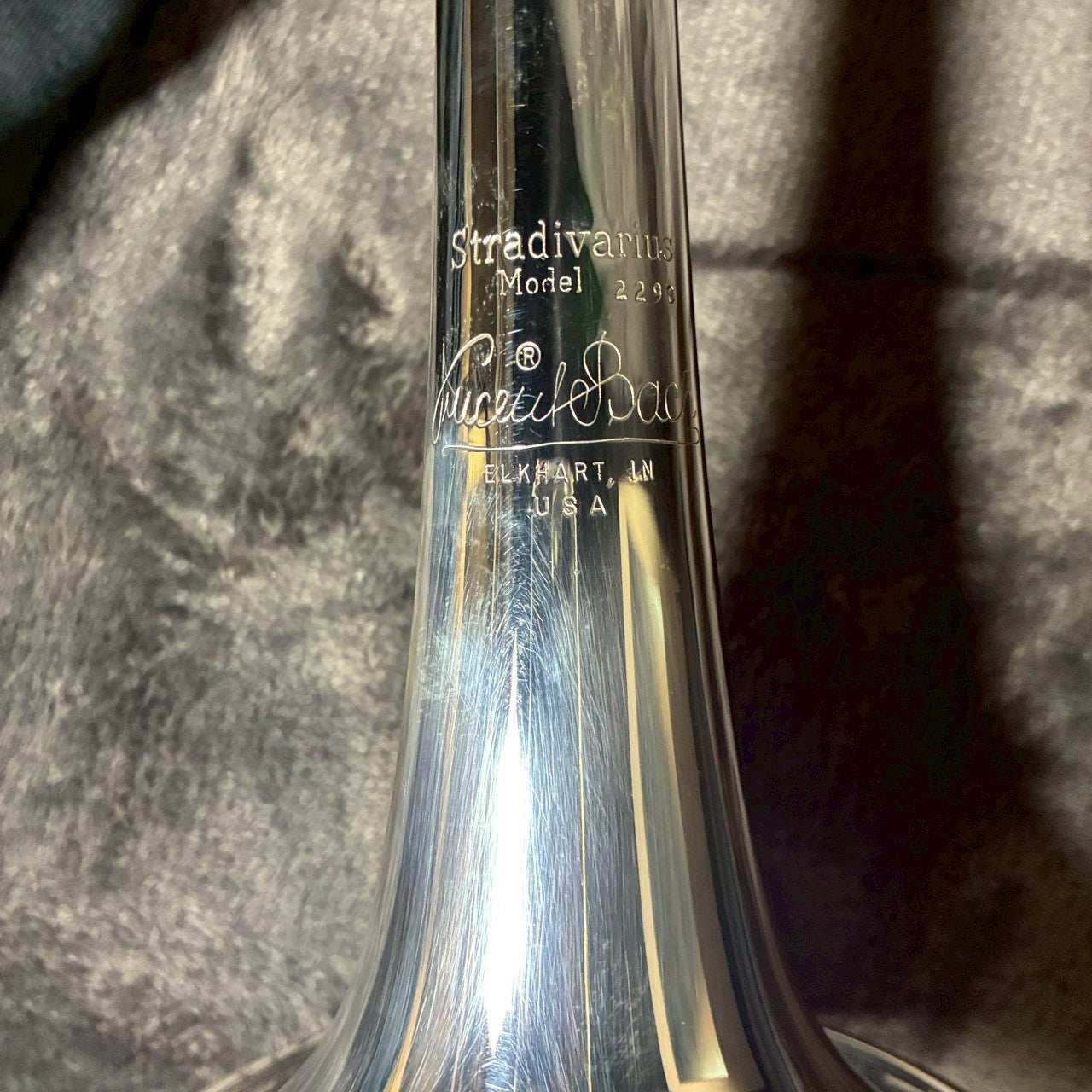 Bach Stradivarius C180L229GSP/25H C管トランペット